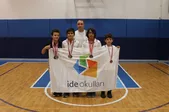 Yüzmede Birincilik ide’nin!