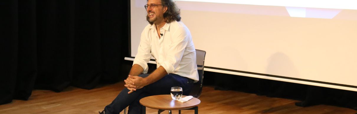Tolga Gümüşay’la Yazma Sanatı Üzerine