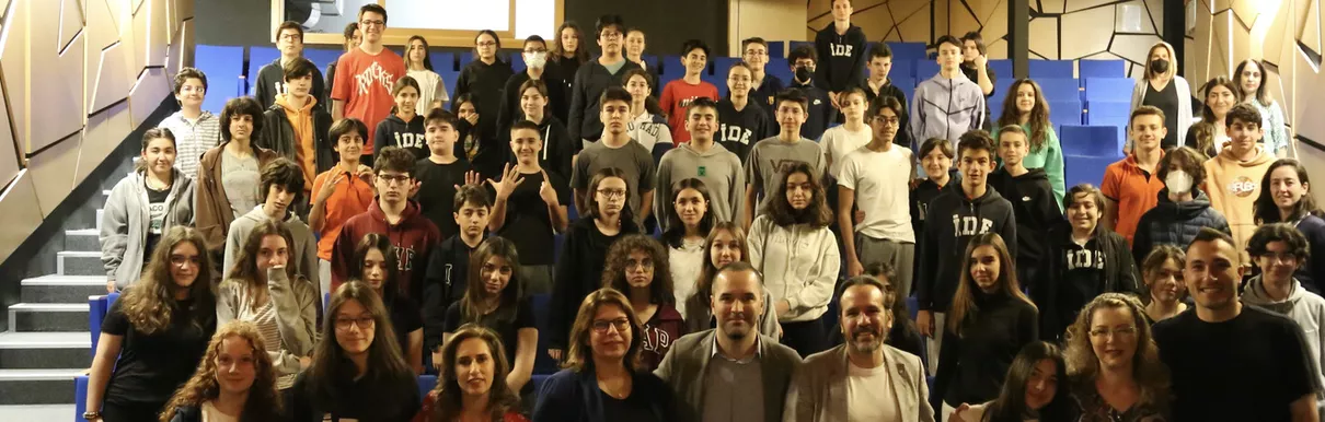 Prof. Dr. Korkut Ulucan ide Öğrencileriyle Buluştu