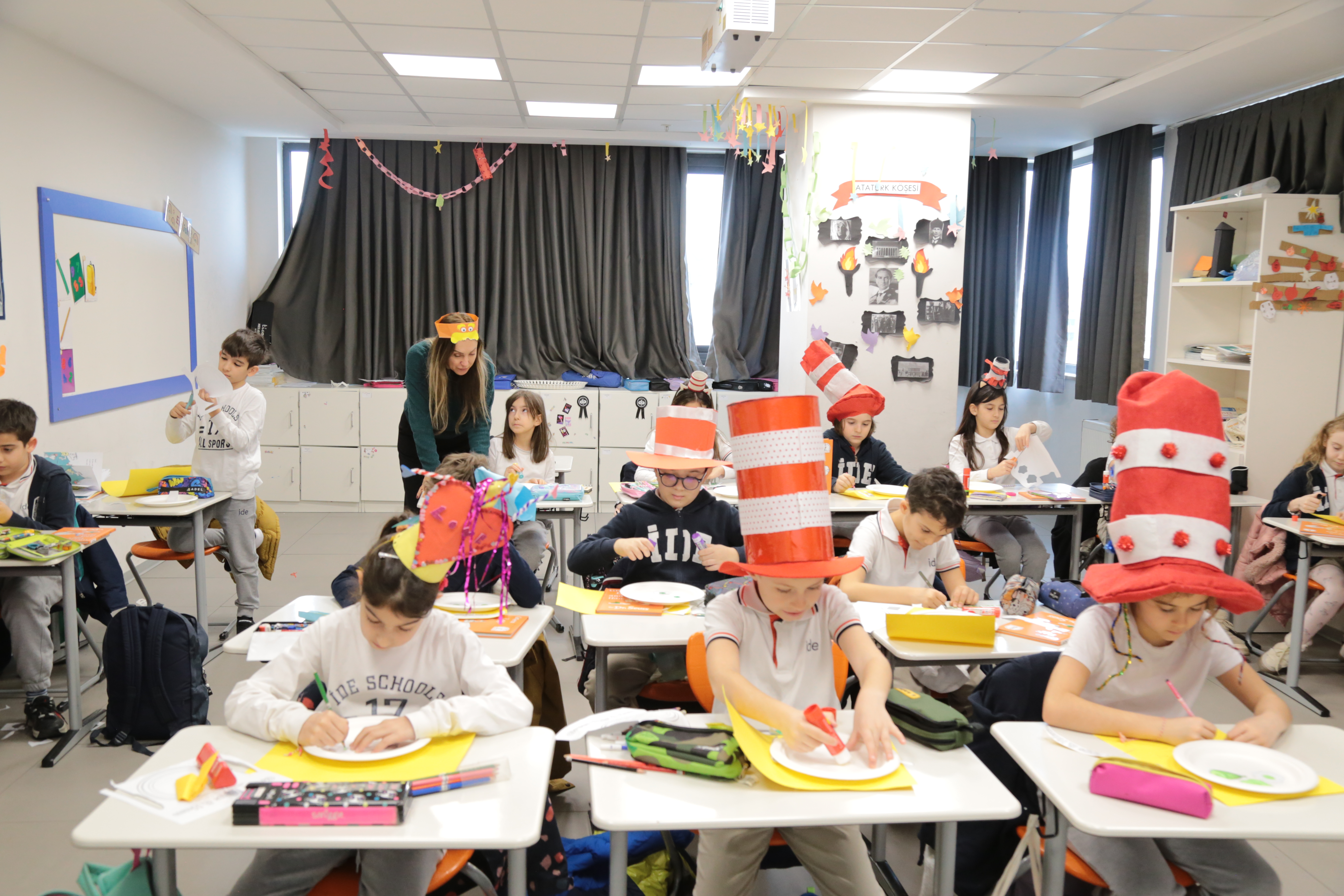 Dr. Seuss'un Doğum Günü Kutlaması: Edebiyat ve Eğitim Bir Arada