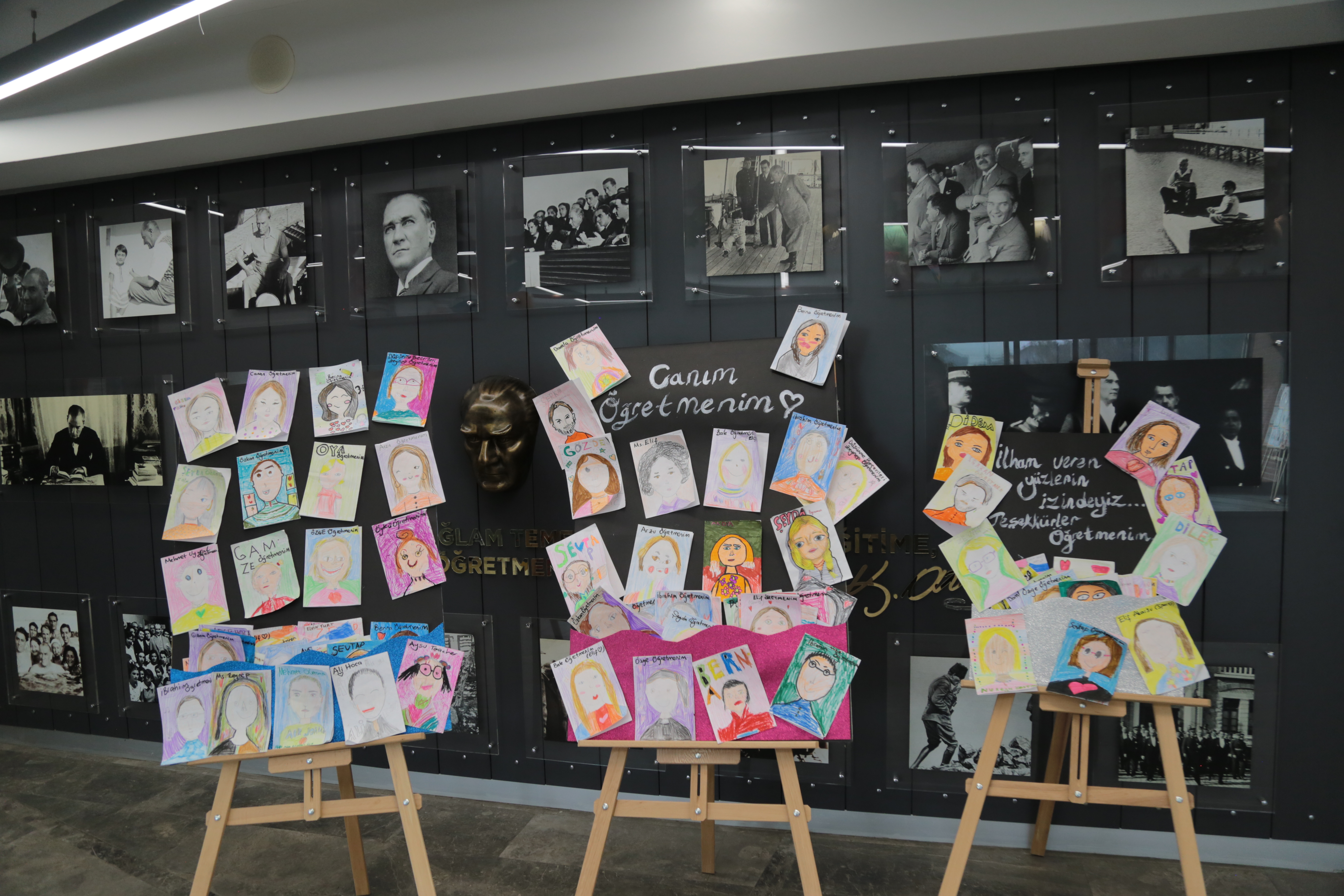 Öğretmenler Günü Sergisi