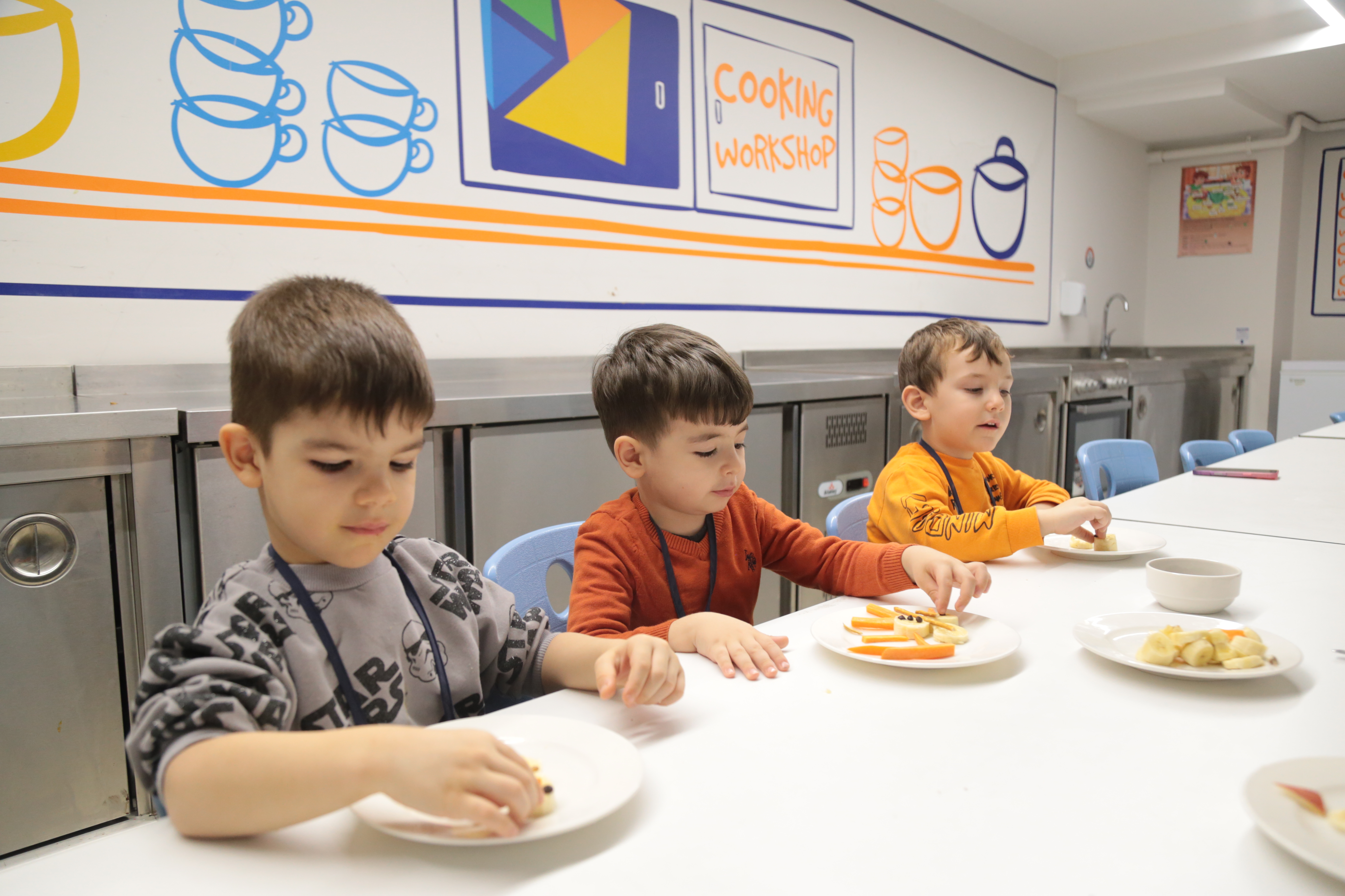 Minik Aşçılardan Tatlı Tasarımlar: Muzdan Kardan Adam