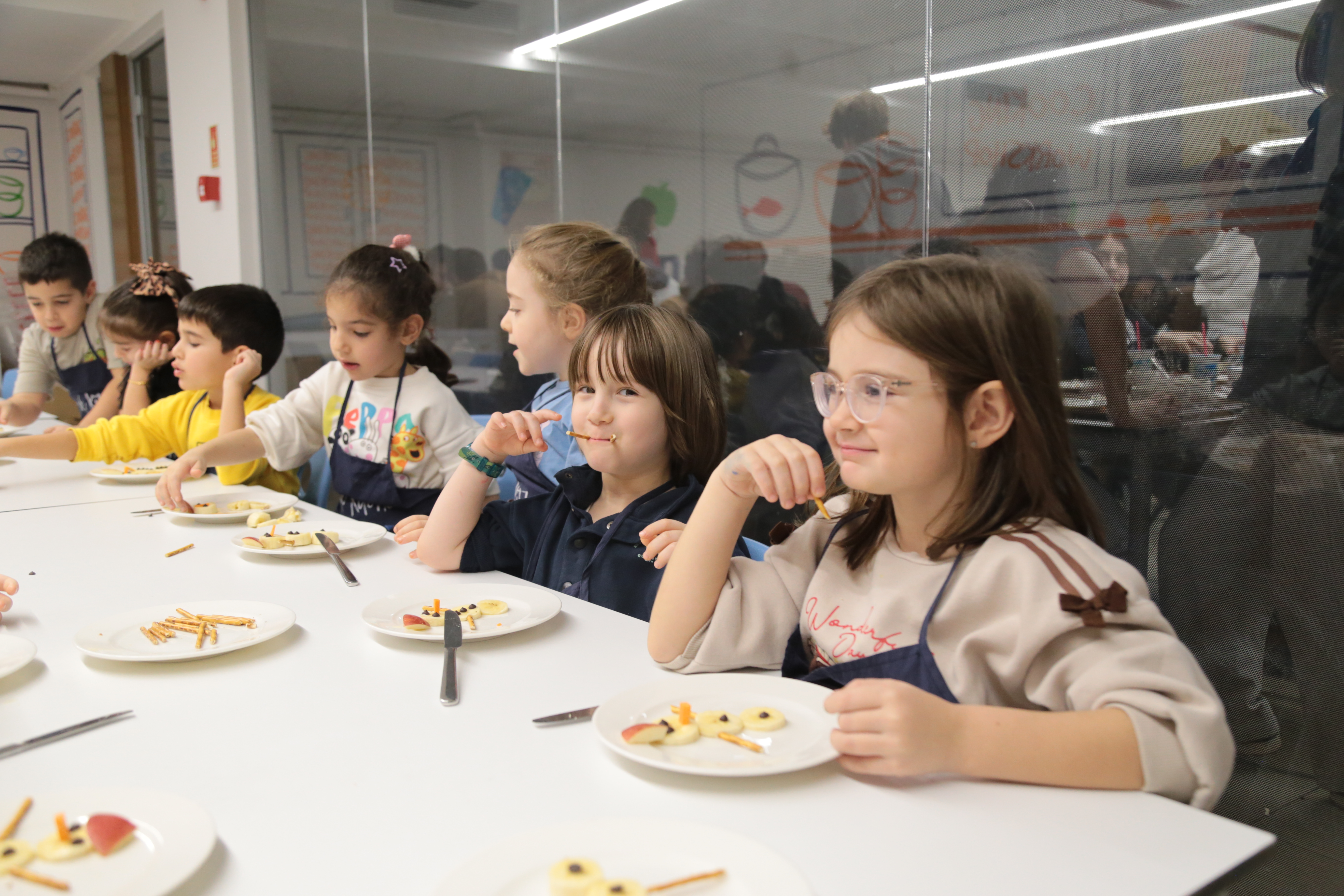 Minik Aşçılardan Tatlı Tasarımlar: Muzdan Kardan Adam