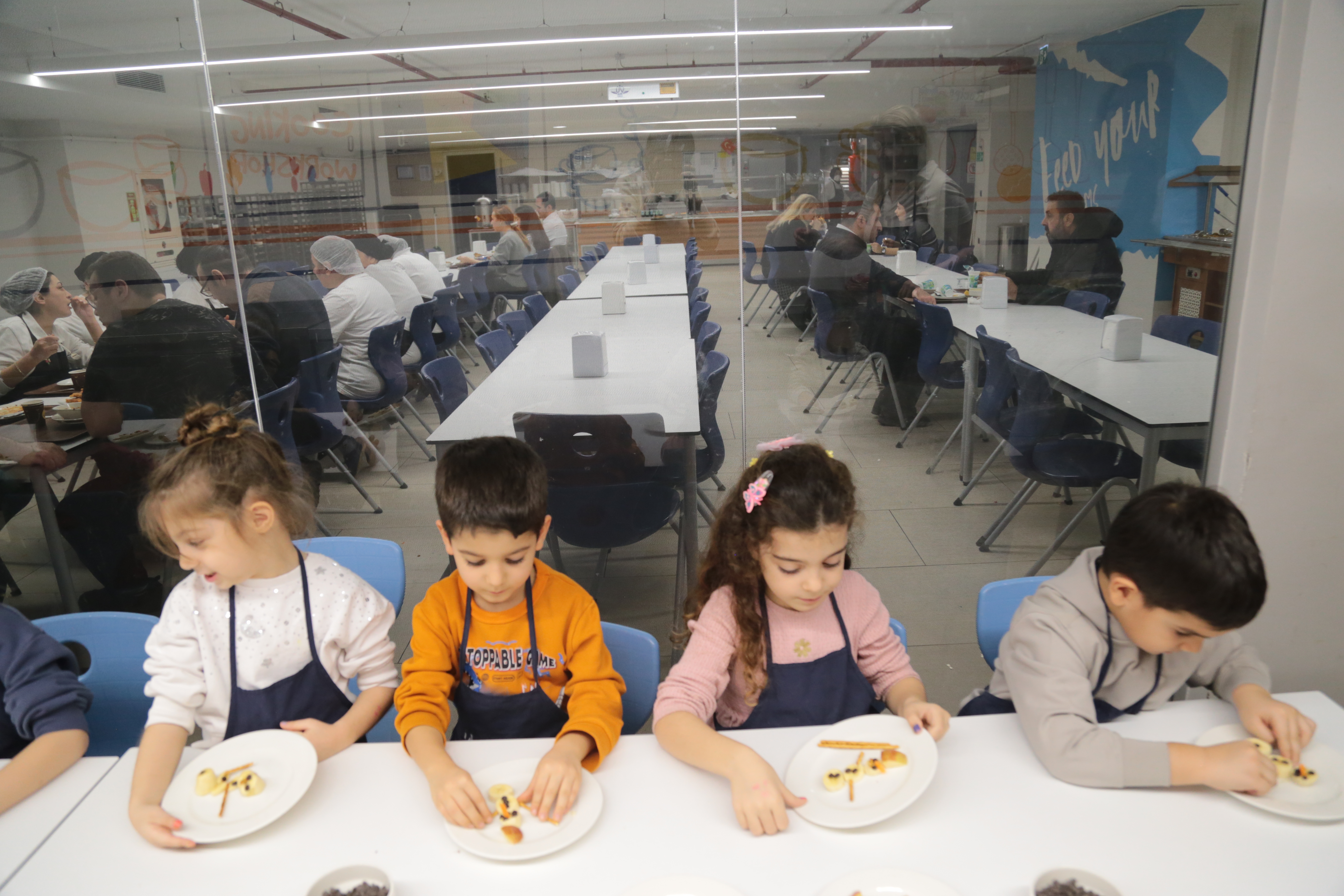 Minik Aşçılardan Tatlı Tasarımlar: Muzdan Kardan Adam