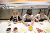 ide Mutfak Atölyesinde Sevgi Dolu Lezzet: Kalpli Pizzalar