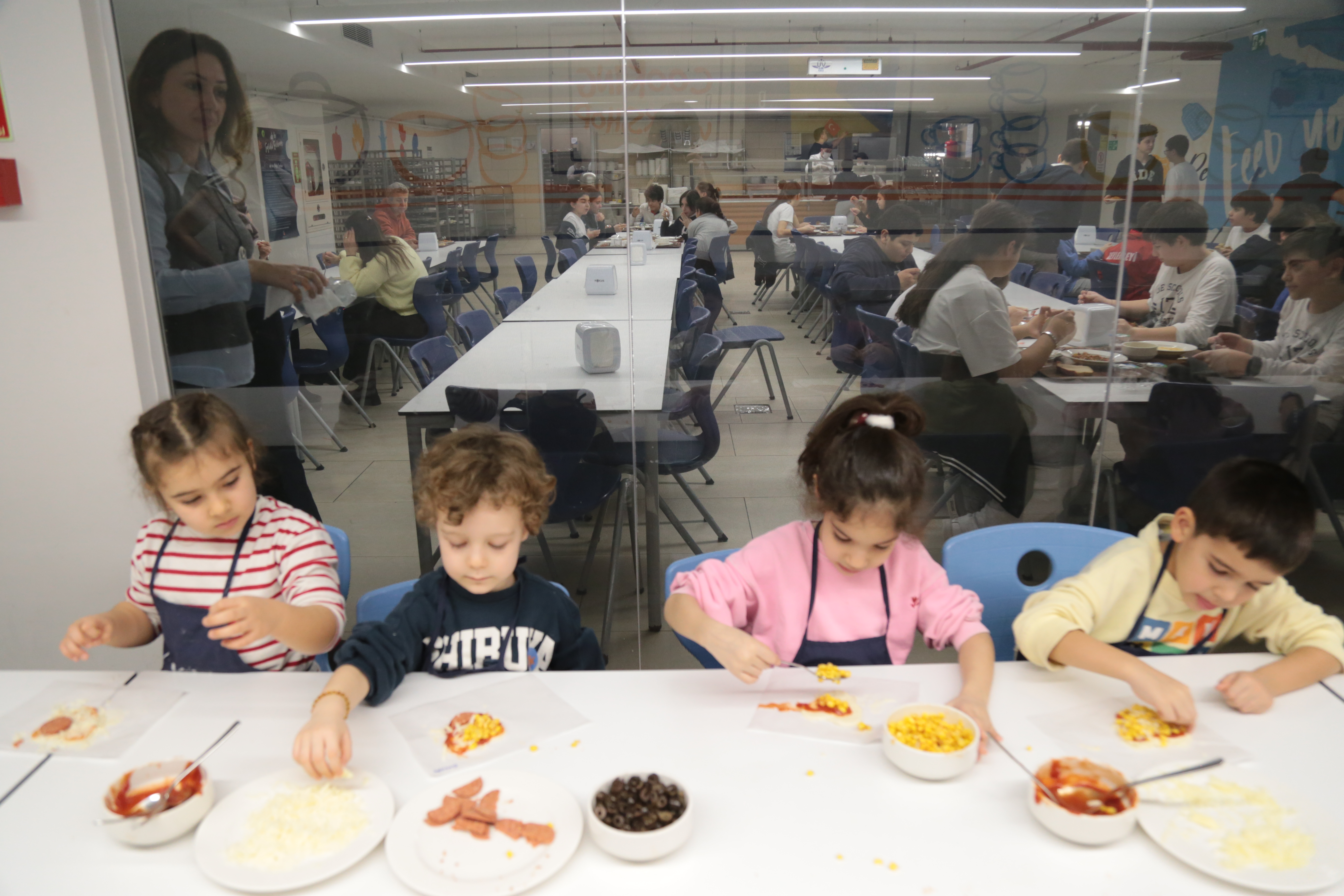 ide Mutfak Atölyesinde Sevgi Dolu Lezzet: Kalpli Pizzalar