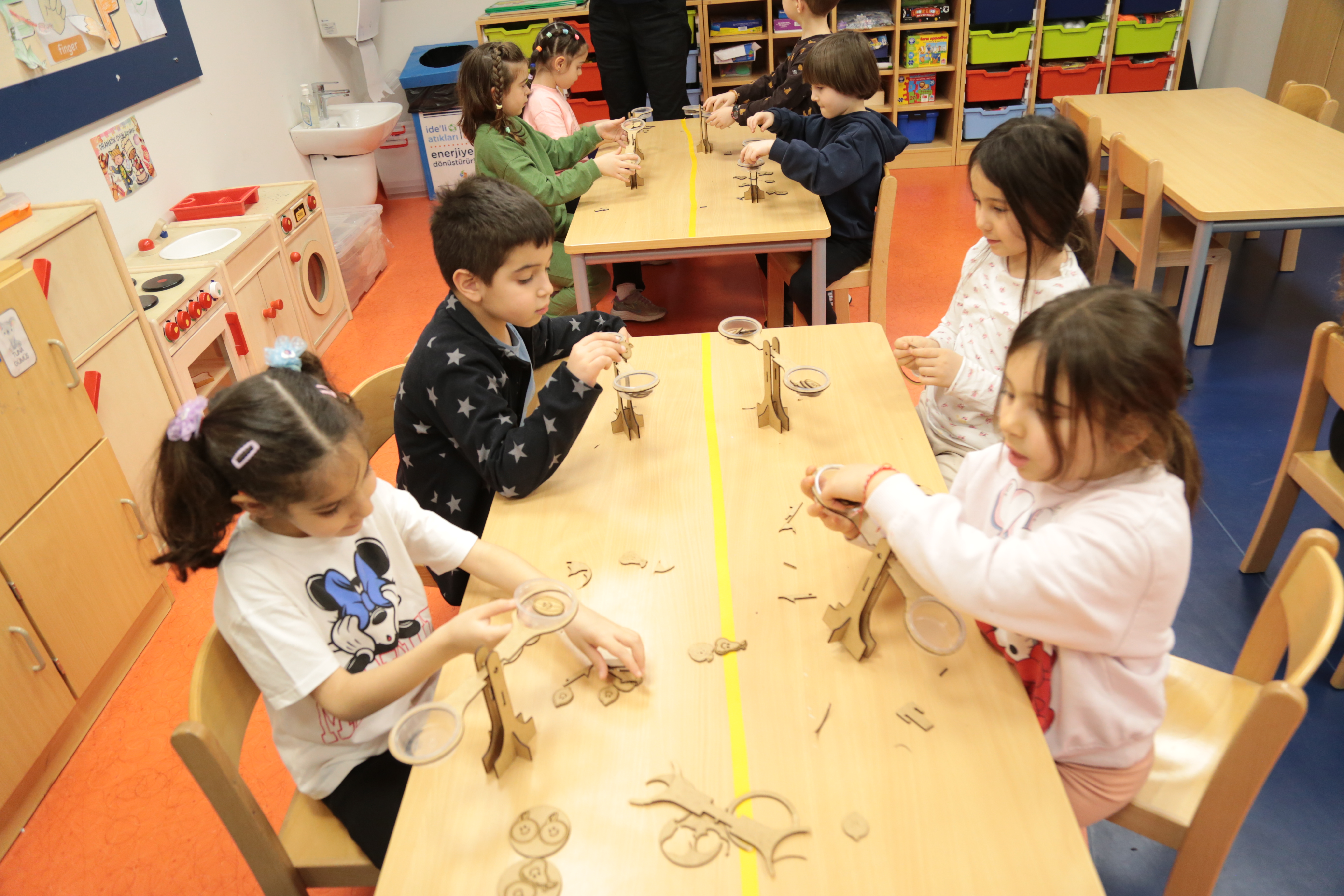 Bilimle Tanışmanın İlk Adımı: “Benim Terazim” Deneyi ile Keşfederek Öğrenme