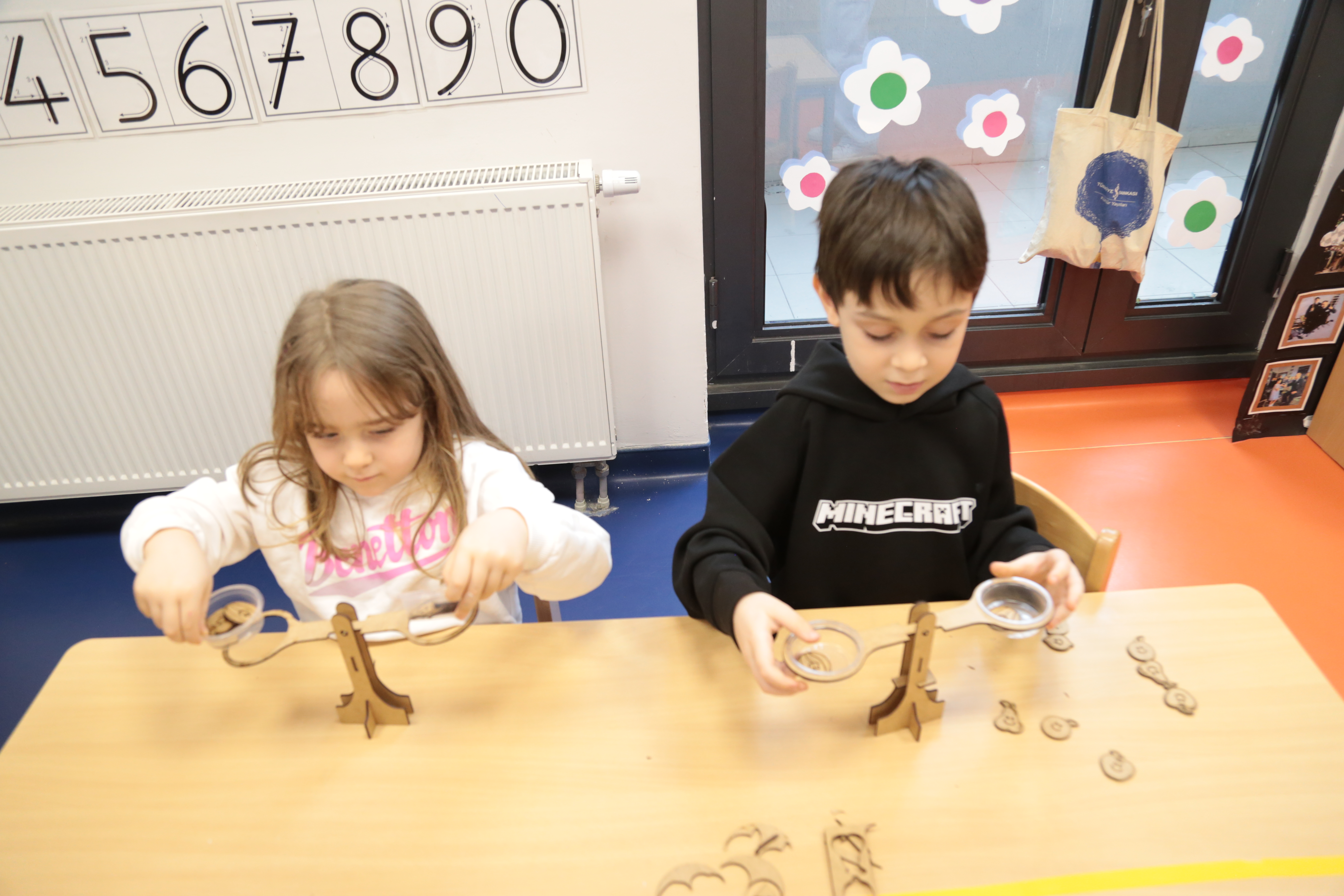 Bilimle Tanışmanın İlk Adımı: “Benim Terazim” Deneyi ile Keşfederek Öğrenme