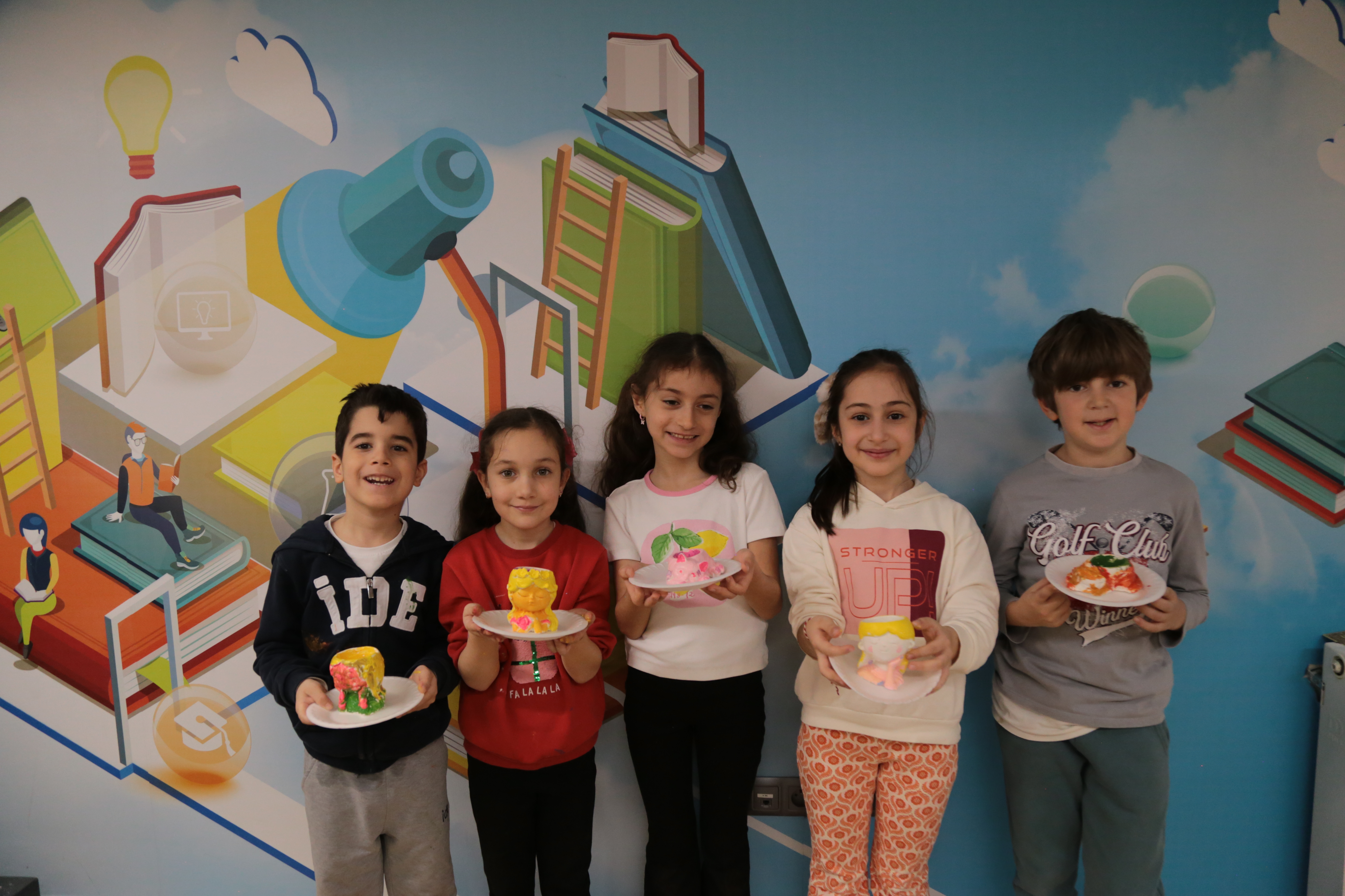 Sanatın Evrensel Diliyle Barışa Yolculuk: Dünya Sanat Günü’nde Disiplinlerarası Buluşma