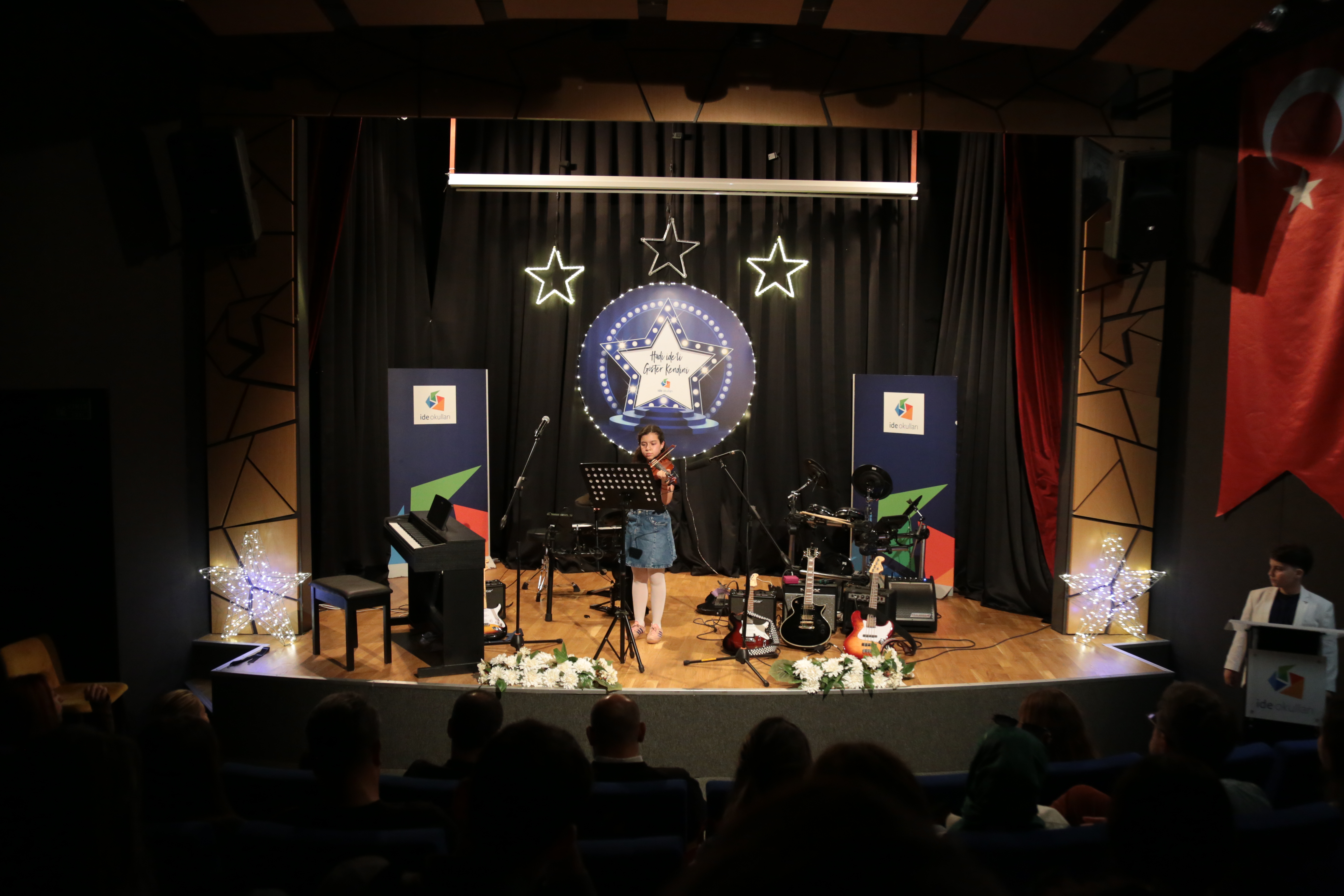 Müziğin Birleştirici Gücü Sahnedeydi