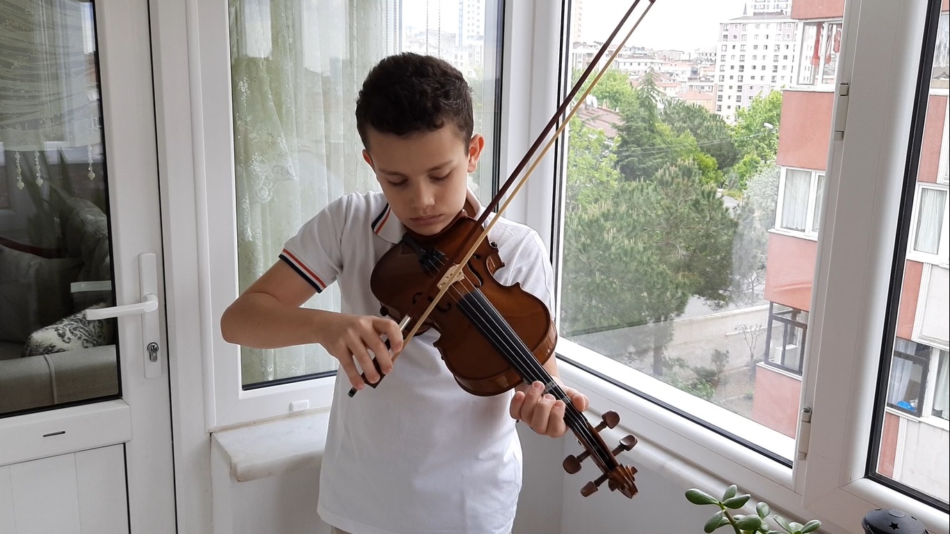 ide okulları Online Yıl Sonu Müzik Dinletisi