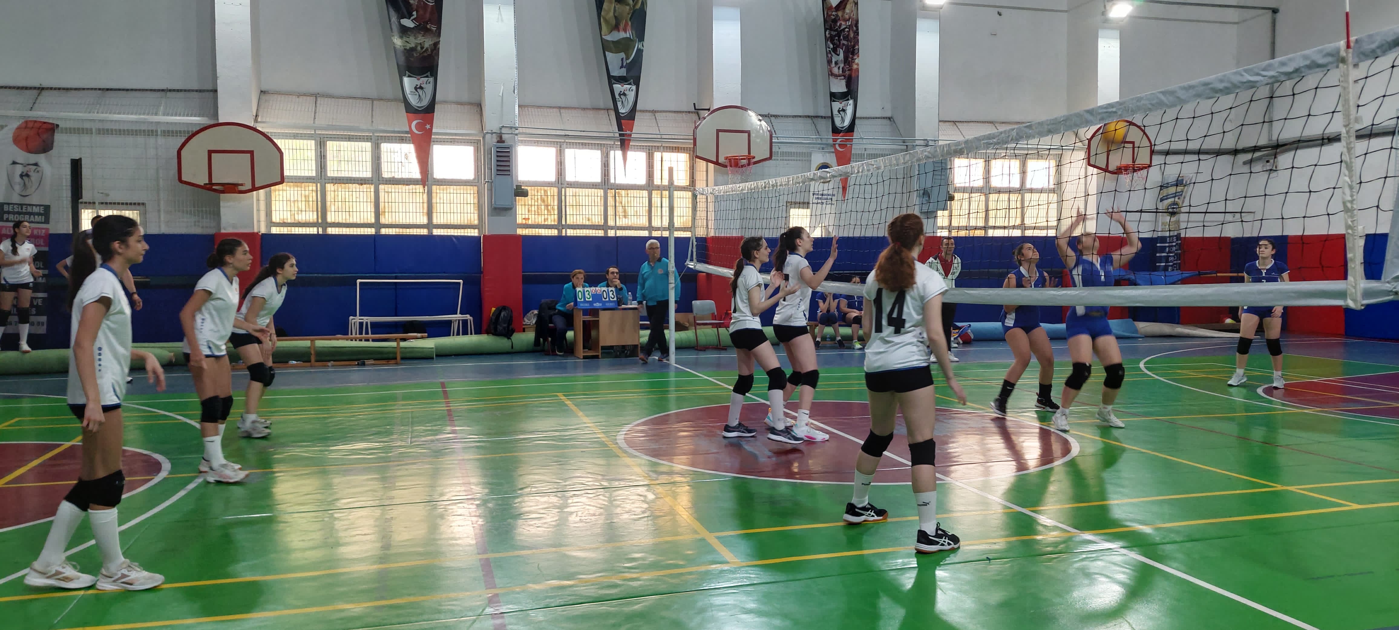Yıldız Kız Voleybol takımımız Şampiyon!