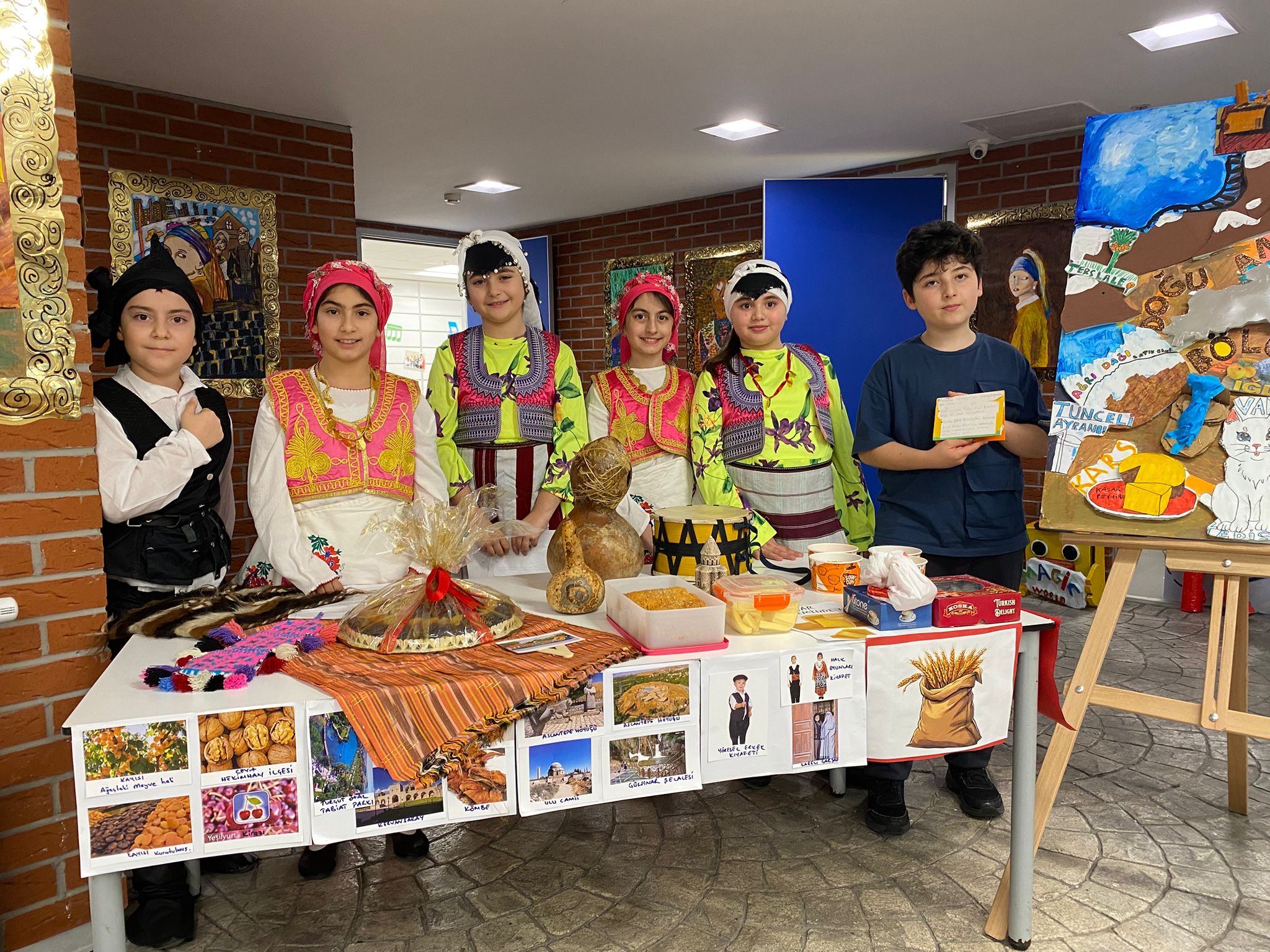 Disiplinler Arası Bir Yolculuk: "Bir Başkadır Benim Memleketim" Projesi