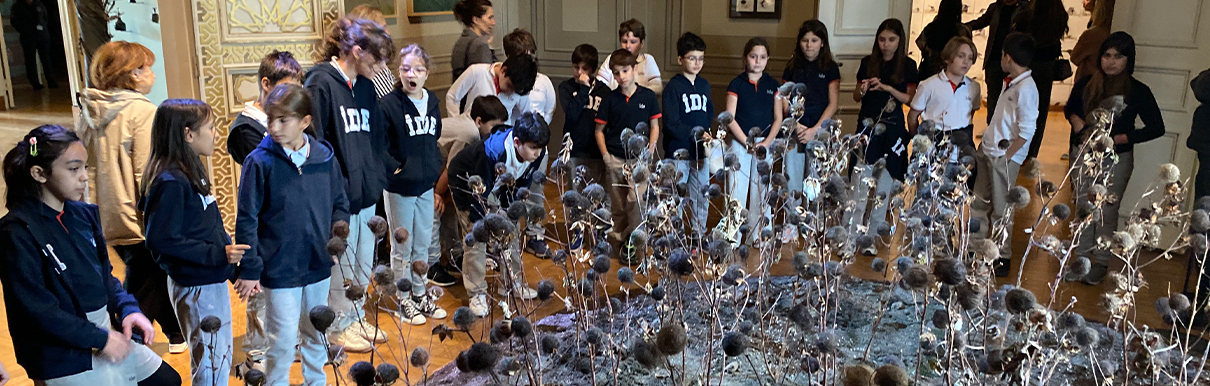 Dönüşümün İzinde: ide okulları Öğrencileri Folia Sergisi’nde