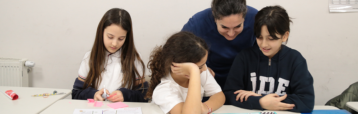 Subtraction Board Game: İngilizce ve Matematiğin Disiplinlerarası Buluşması