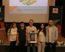 Mikro Dünyanın İzinde: Prof. Dr. İrfan Türetgen ile Bilimsel Bir Keşif
