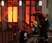 Minik İtfaiye Erleri Görev Başında!