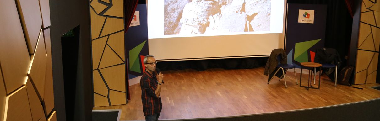 Everest’te Zorlu Yolculuk!