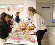 ide’de “Food Sale” günü!